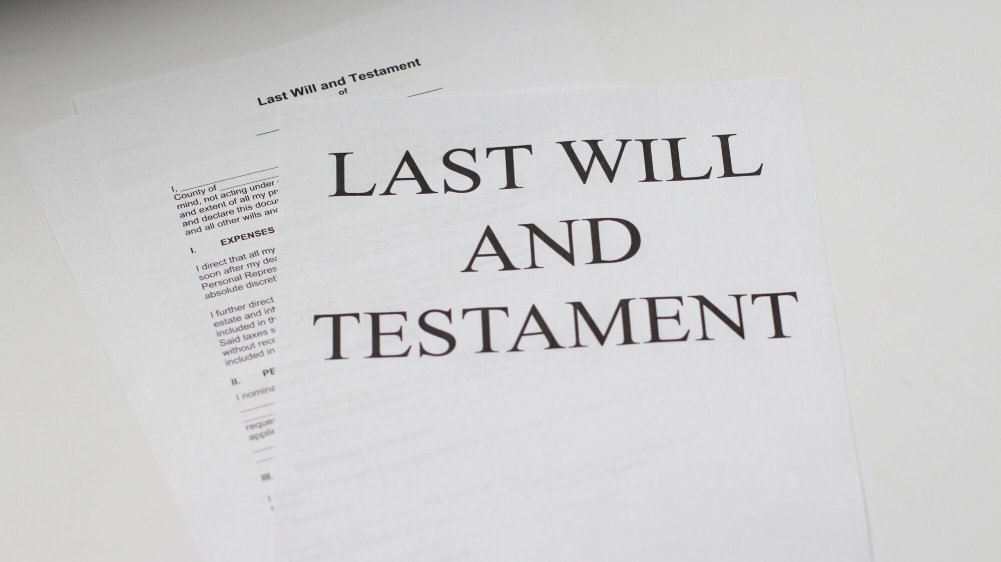 Key Things to Keep in Mind When Writing a Will 1 writing a will